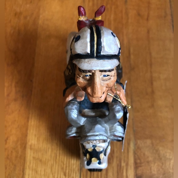 David Frykman ‘The Patrolman’ Wood Carving - Picture 6 of 12